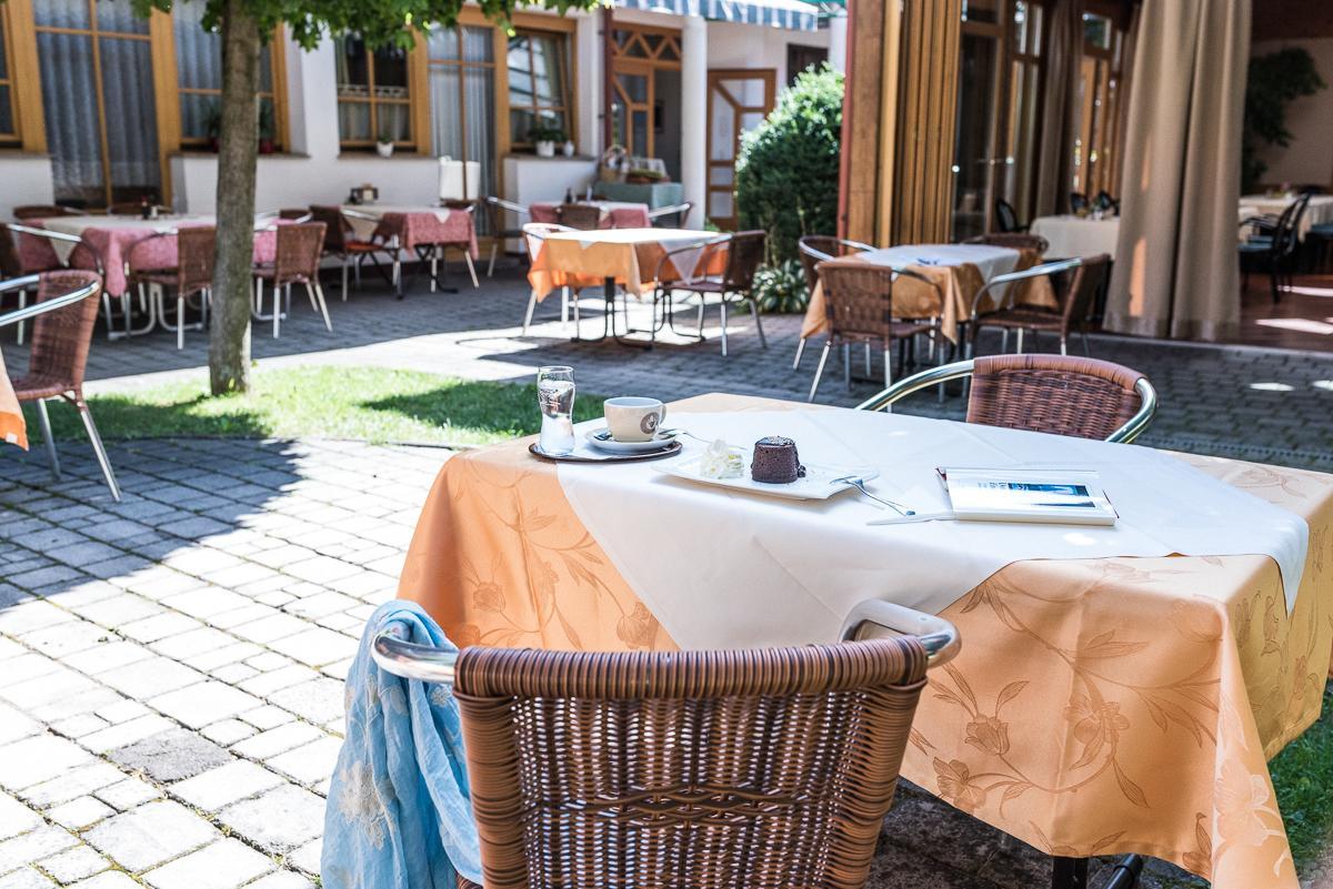 Gasthof Zum Hirschen Burgau Esterno foto