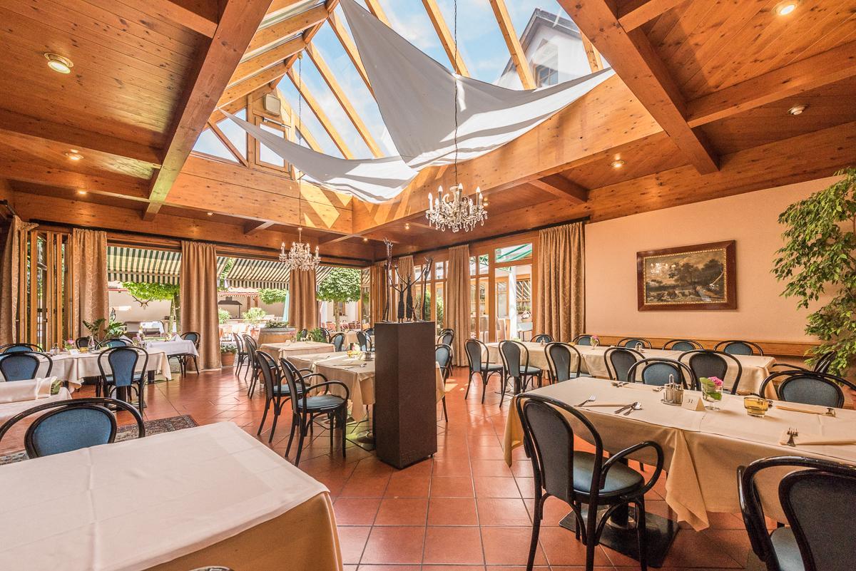 Gasthof Zum Hirschen Burgau Esterno foto